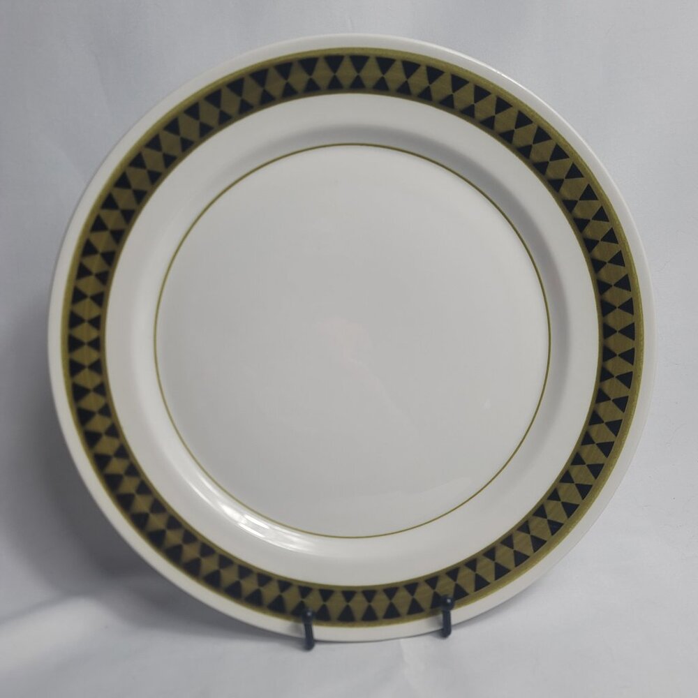 Mikasa Mediterrania Dominique Chop Plate Black Pyramids Green Band